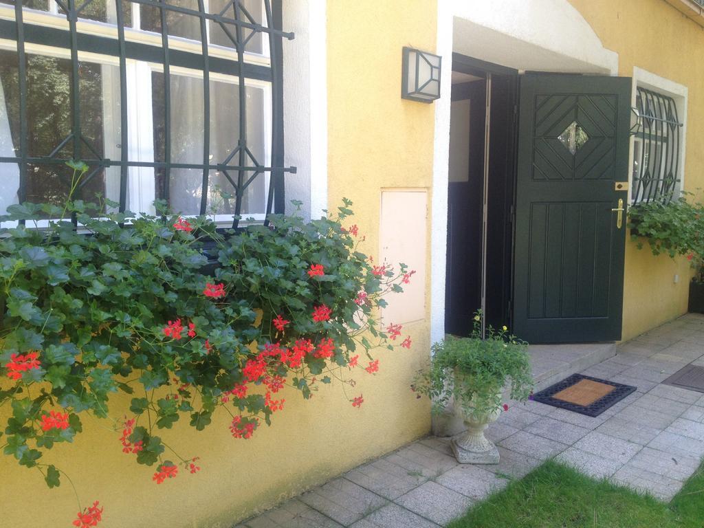 Exquisites Gartenapartment in eleganter Jugendstilvilla Viena Exterior foto